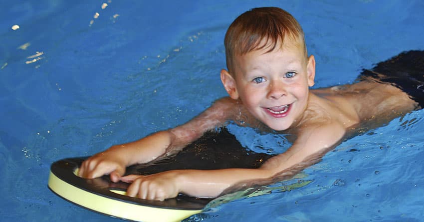 YÜZMENİN ÇOCUK GELİŞİMİNE ETKİSİ