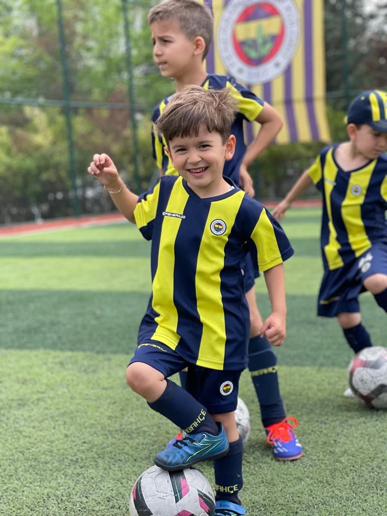 Fenerbahçe Futbol Okulu - Etimesgut