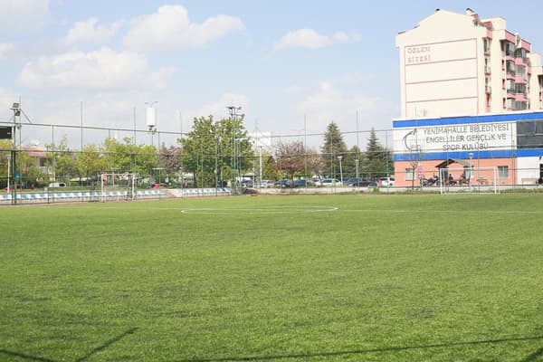 Aybesk Halı Saha - 14. Fotoğraf