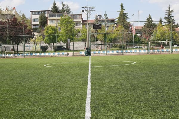 Aybesk Halı Saha - 5. Fotoğraf Aybesk Halı Saha - 5. Fotoğraf