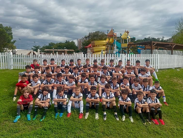 Beşiktaş Çayyolu Futbol Okulu