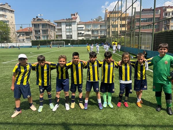 Fenerbahçe Spor Okulları - Batıkent - 2. Fotoğraf Fenerbahçe Spor Okulları - Batıkent - 2. Fotoğraf
