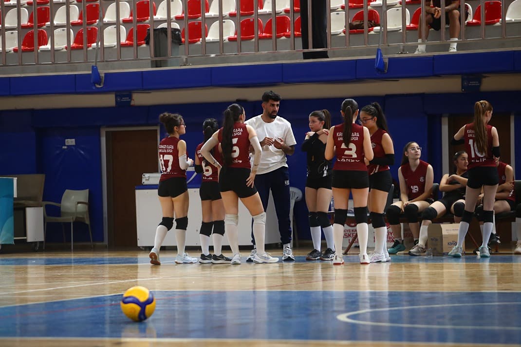 Kırmızı Kara Spor Kulübü
