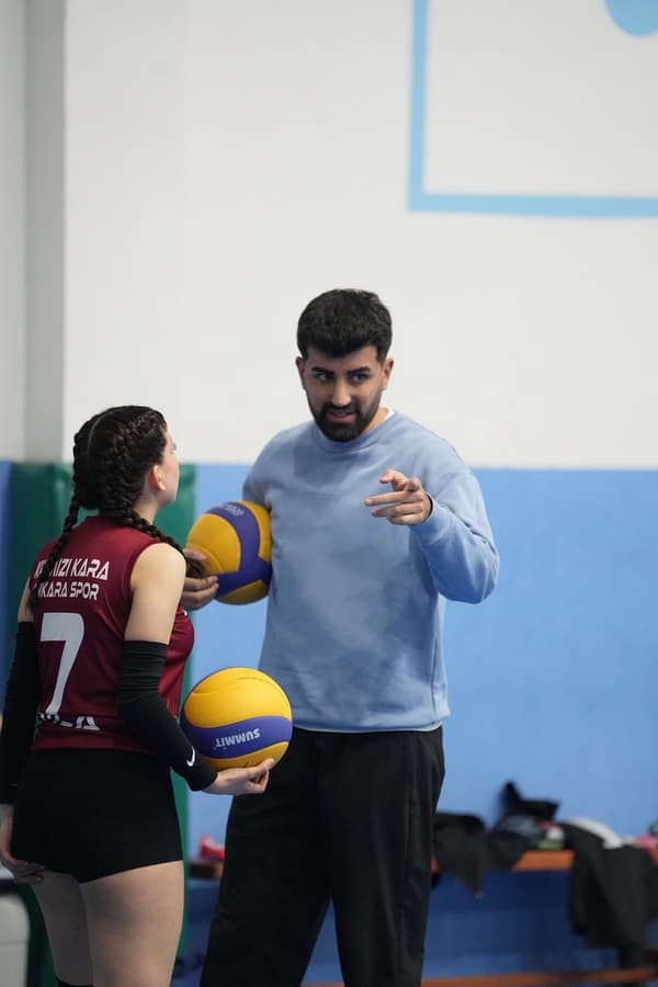 Kırmızı Kara Spor Kulübü - 12. Fotoğraf