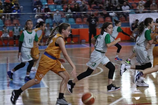 Mehmet Emin Resulzade Spor Kulübü - 10. Fotoğraf