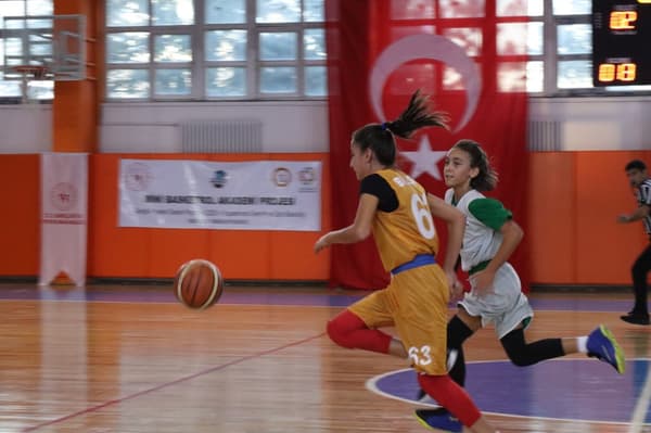 Mehmet Emin Resulzade Spor Kulübü - 3. Fotoğraf