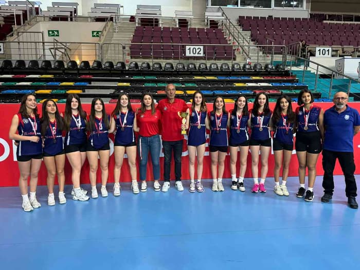 Anadolubeyi Spor Kulübü - 5. Fotoğraf