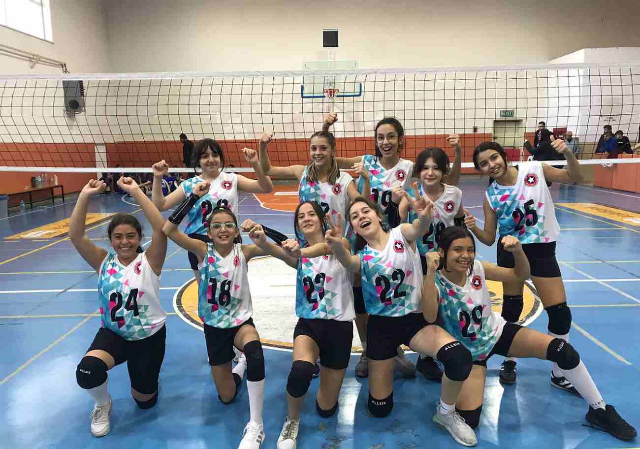 Filenin Yıldızları Voleybol Okulları - Oran
