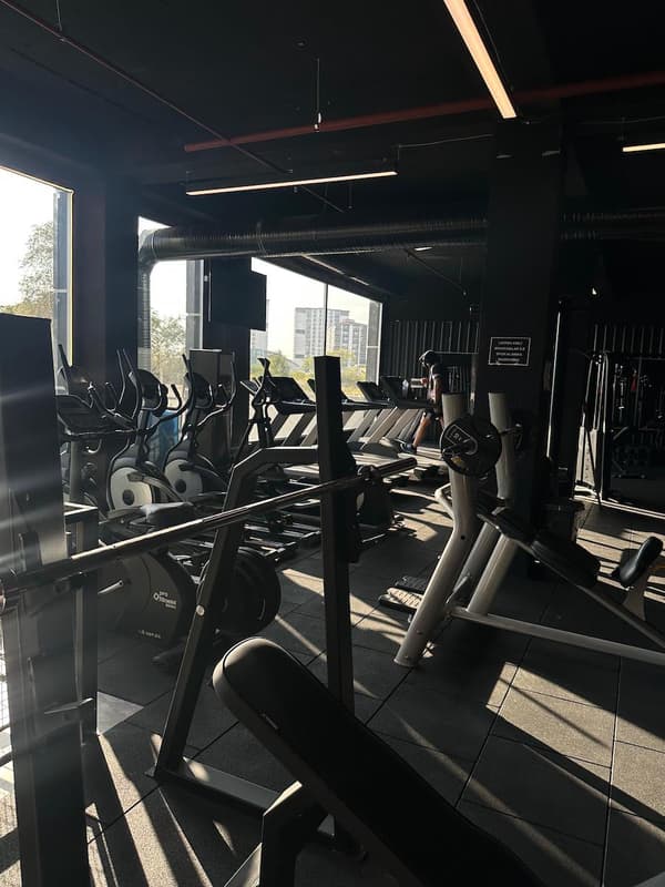 Gym Astra Spor Salonu - 2. Fotoğraf Gym Astra Spor Salonu - 2. Fotoğraf