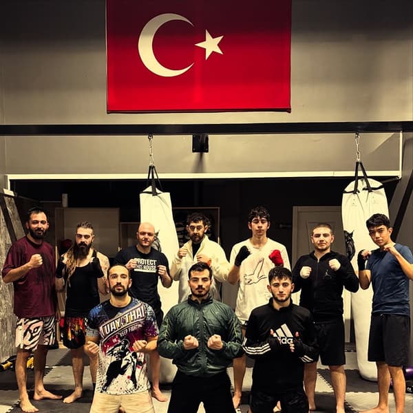 Serin Fight Academy - 7. Fotoğraf Serin Fight Academy - 7. Fotoğraf