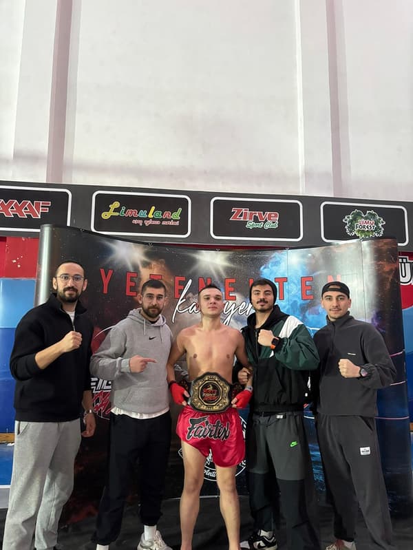 Serin Fight Academy - 17. Fotoğraf Serin Fight Academy - 17. Fotoğraf