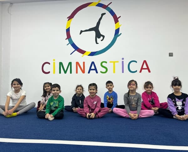 Cimnastica - 5. Fotoğraf Cimnastica - 5. Fotoğraf